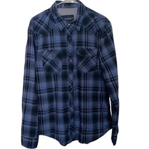American Eagle men’s western style plaid snap front shirt